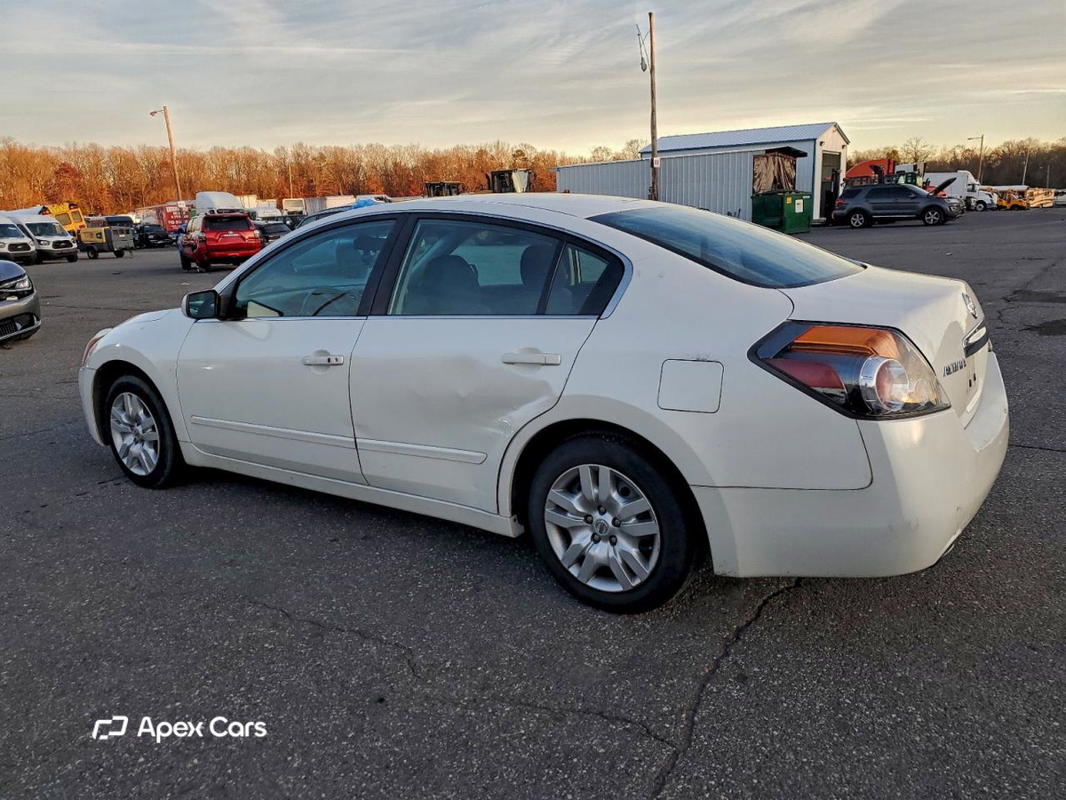 Nissan Altima 2012