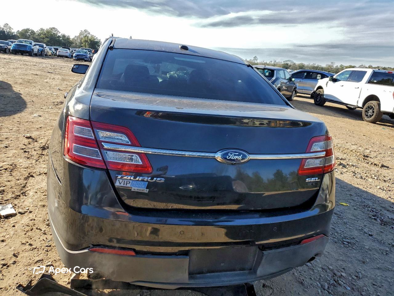 Ford Taurus 2015