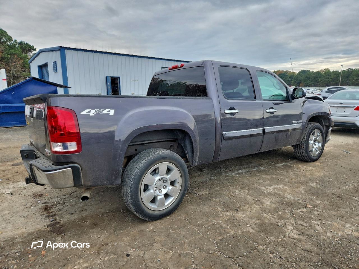 GMC Sierra 2010