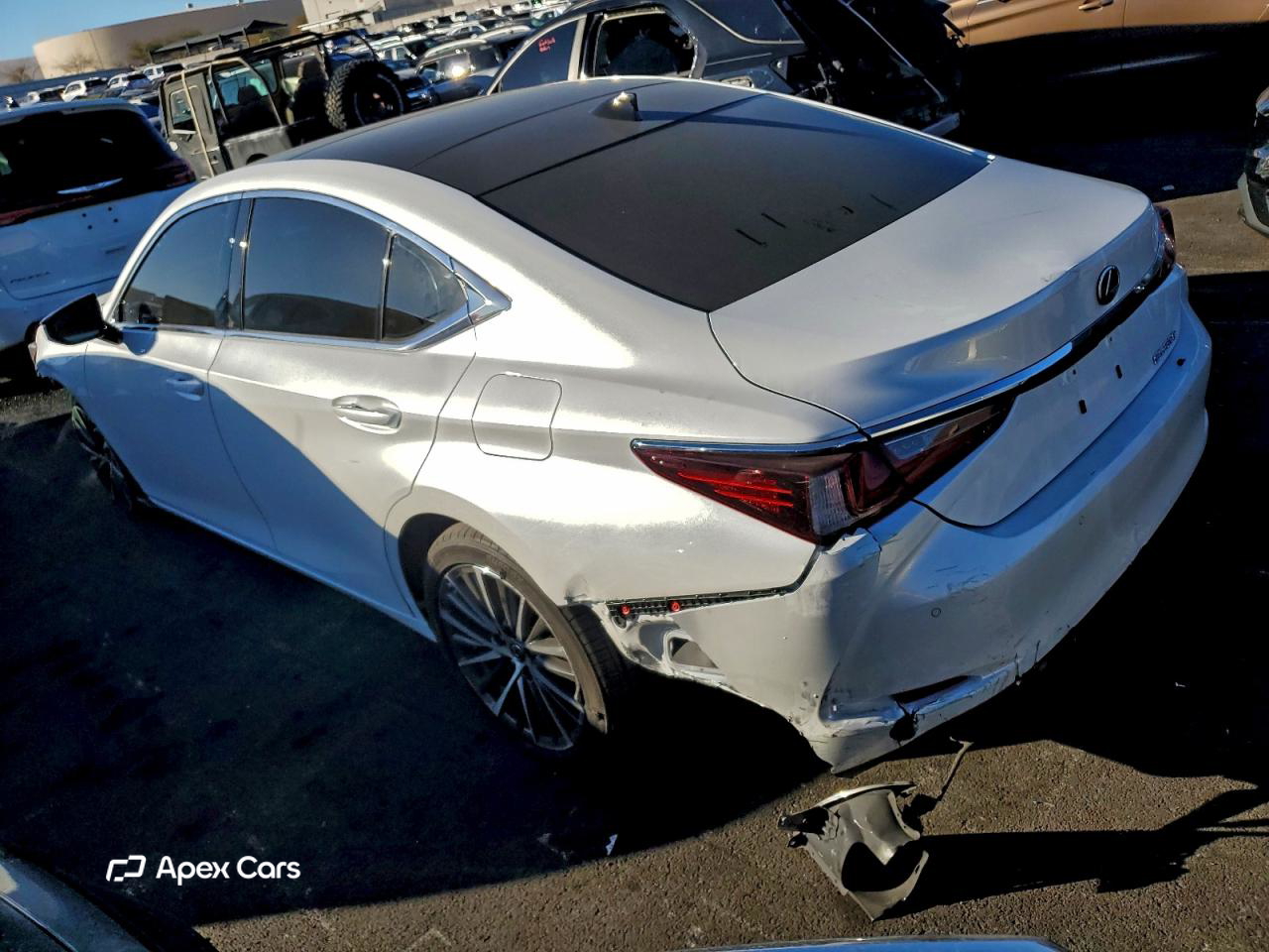 Lexus ES 2025