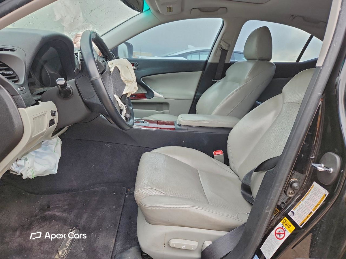 Lexus IS 2006