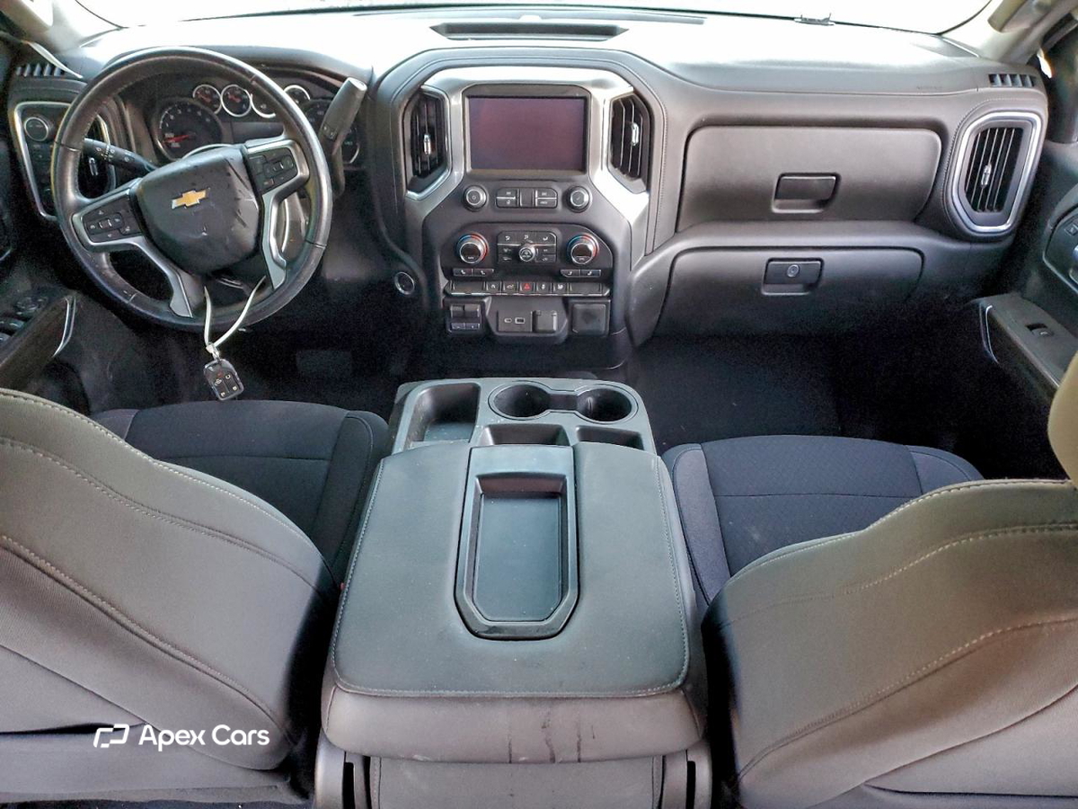 Chevrolet Silverado 2021
