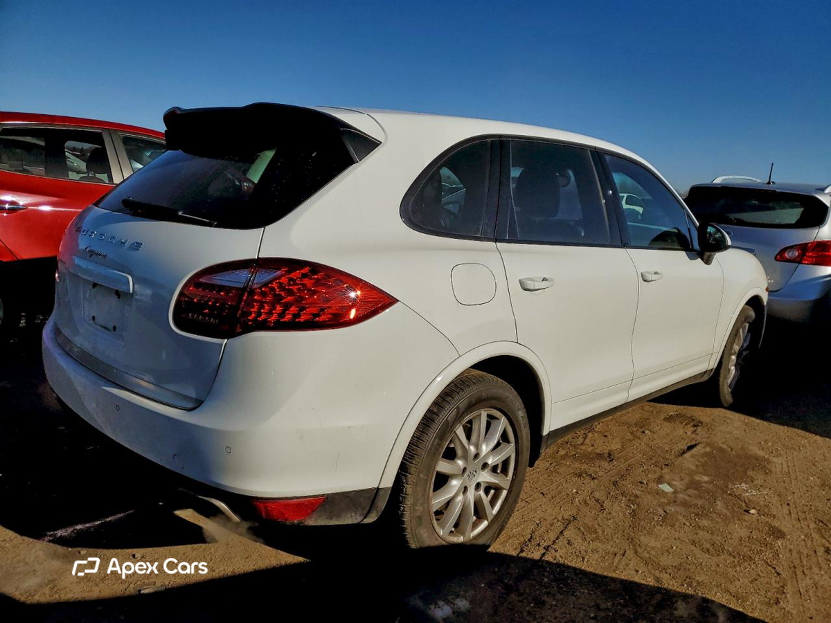 Porsche Cayenne 2014