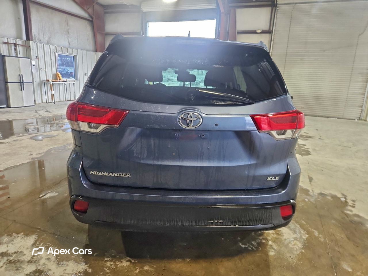 Toyota Highlander 2018