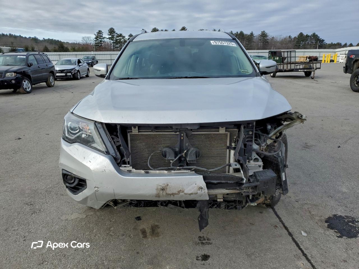 Nissan Pathfinder 2019