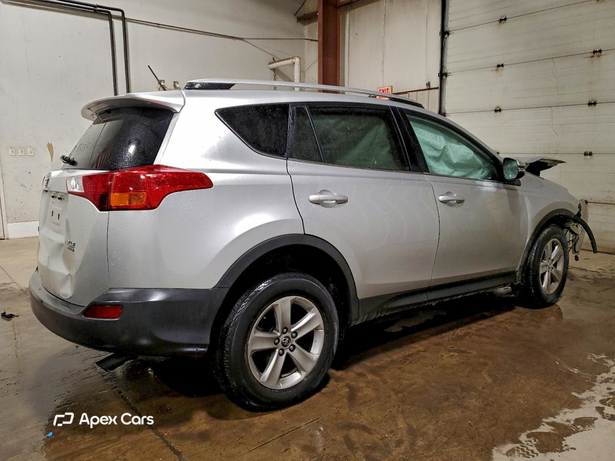 Toyota RAV 4 2015
