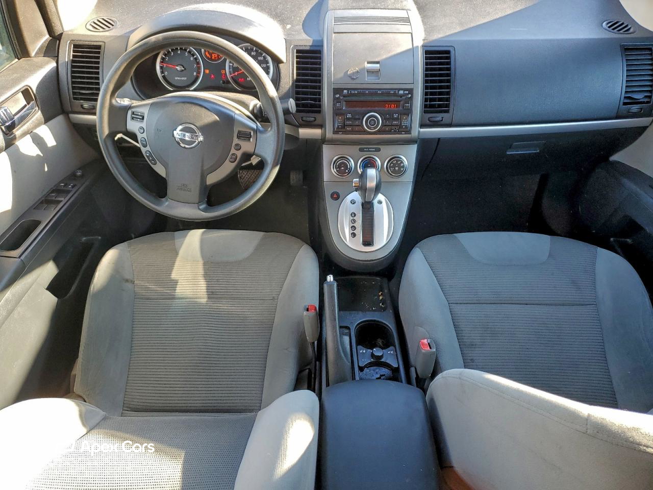 Nissan Sentra 2011
