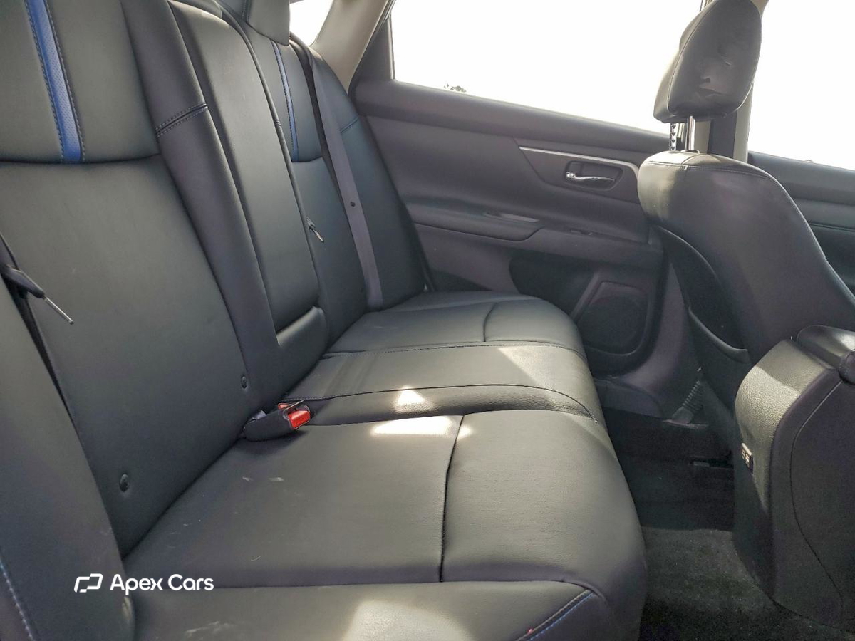 Nissan Altima 2018