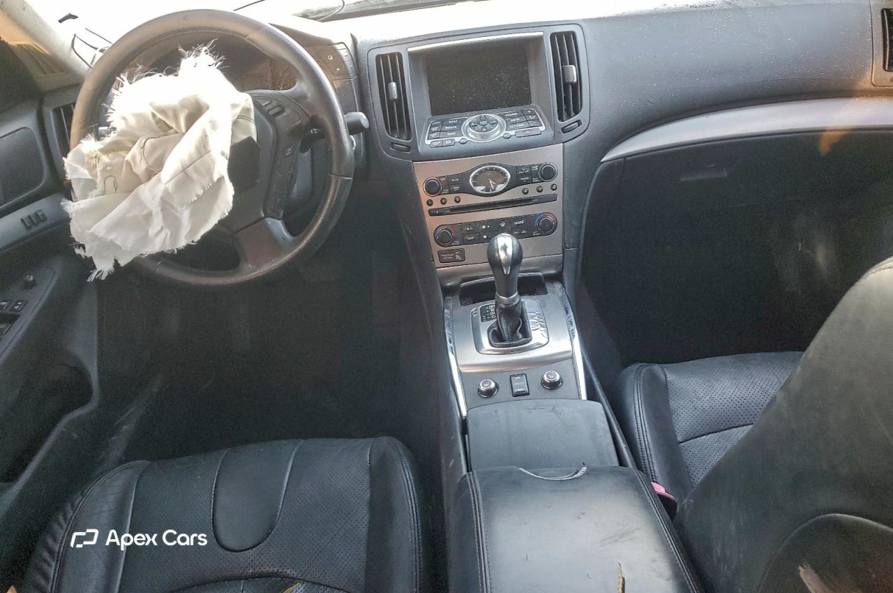 Infiniti G 2010