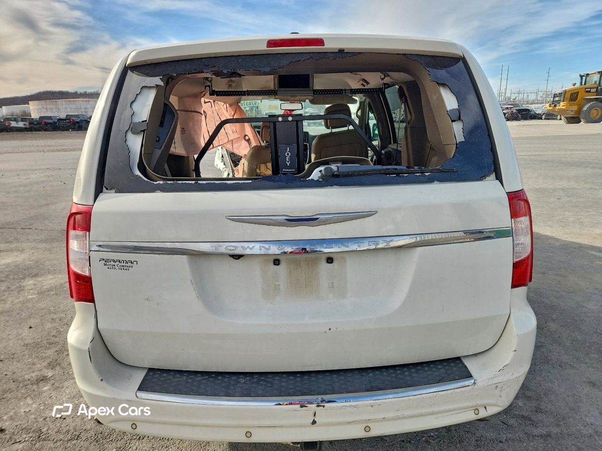 Chrysler Voyager 2013