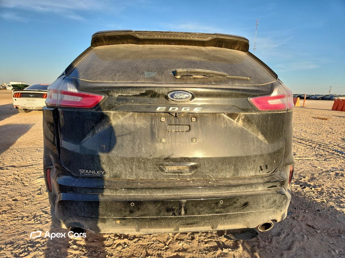 Ford Edge 2021