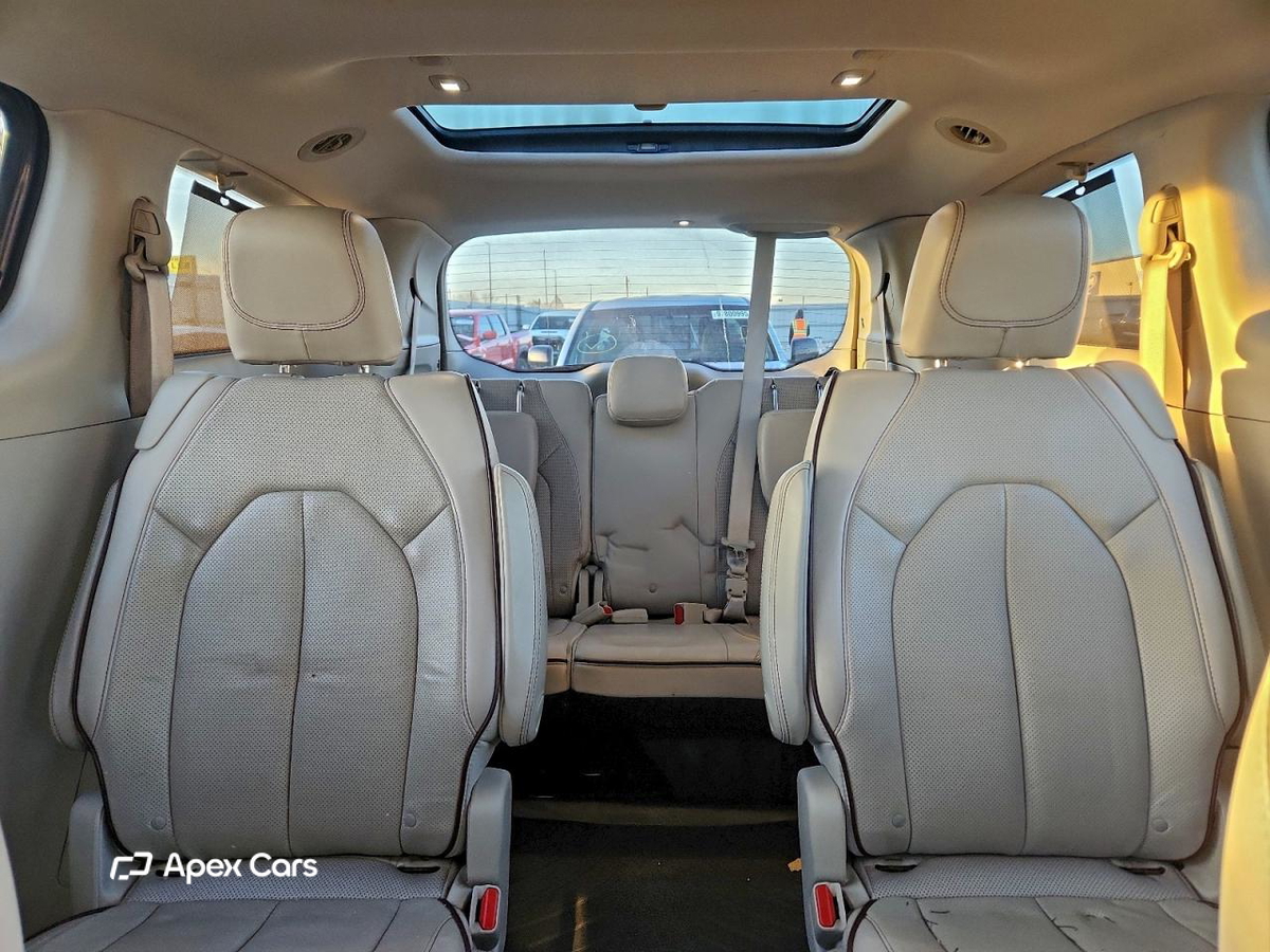 Chrysler Pacifica 2017