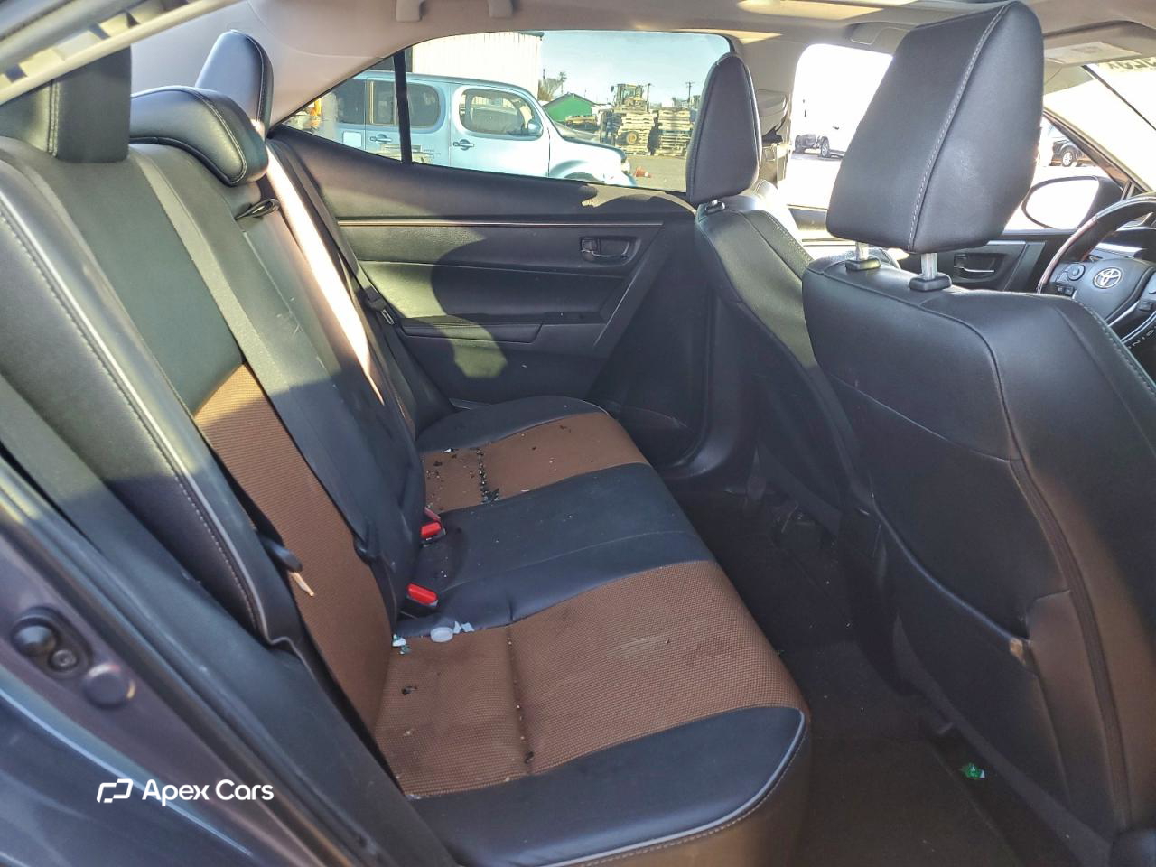 Toyota Corolla 2015