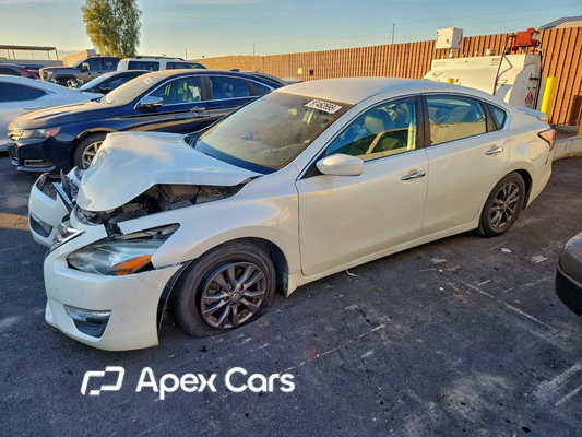 Nissan Altima 2015 - Image 1 of 13