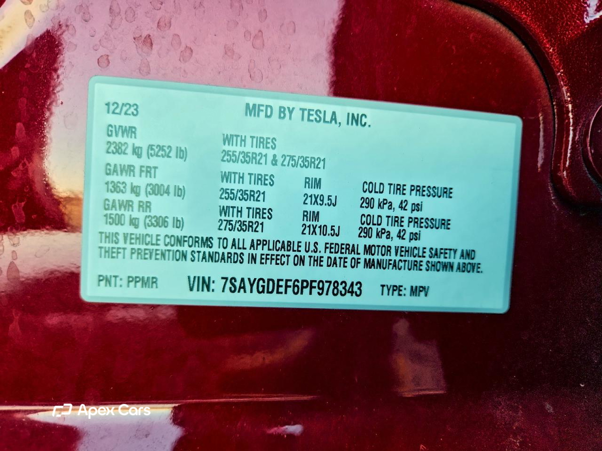 Tesla Model Y 2023