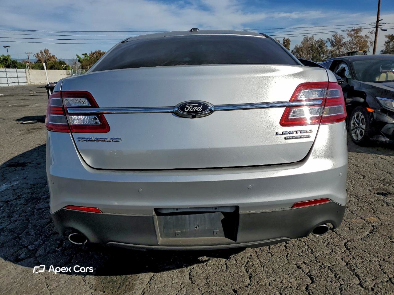 Ford Taurus 2017