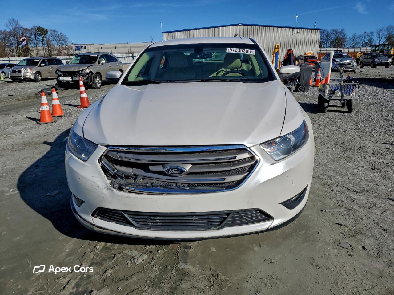 Ford Taurus 2015