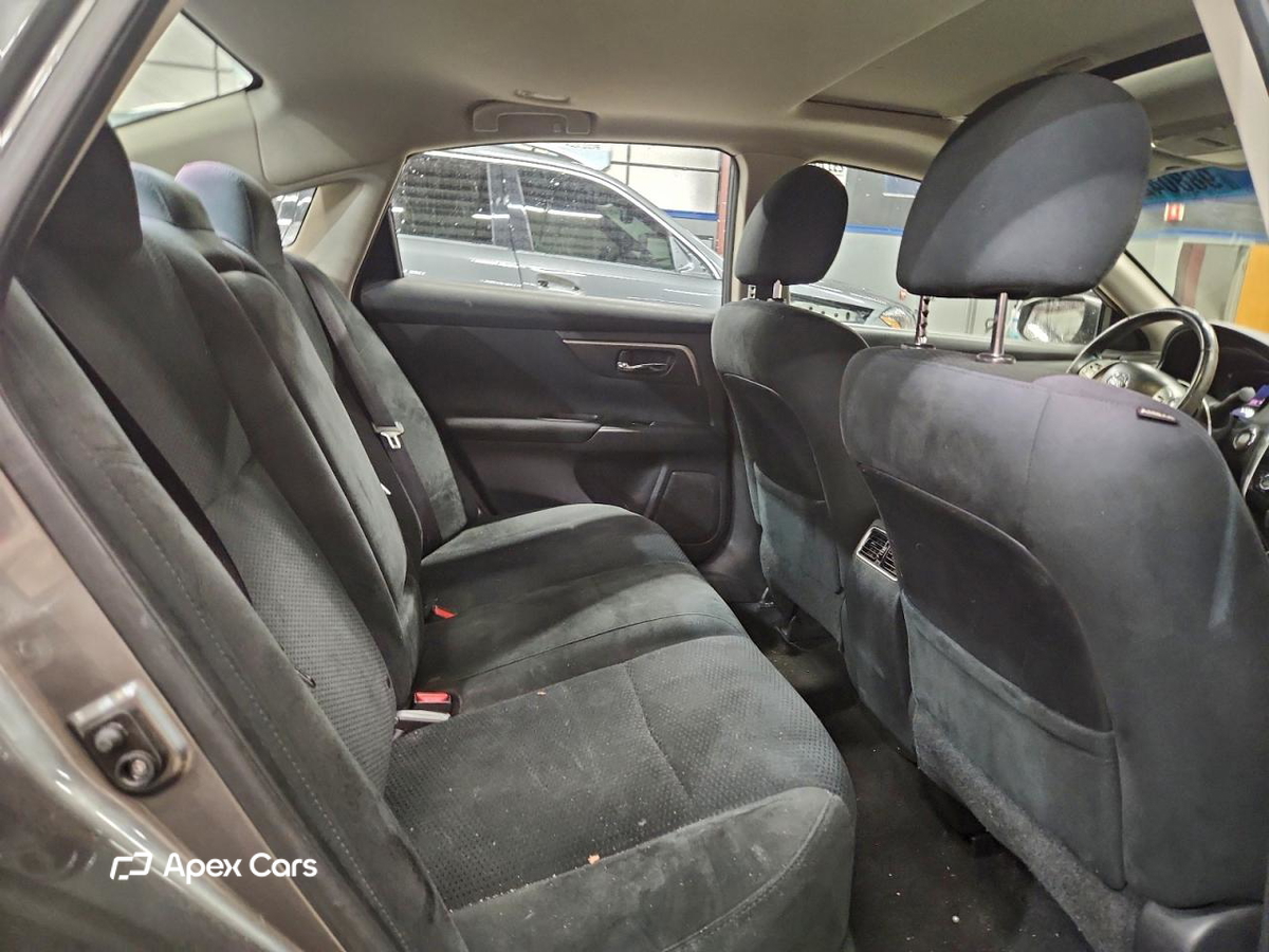 Nissan Altima 2015