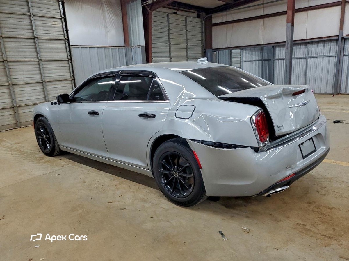 Chrysler 300 2019