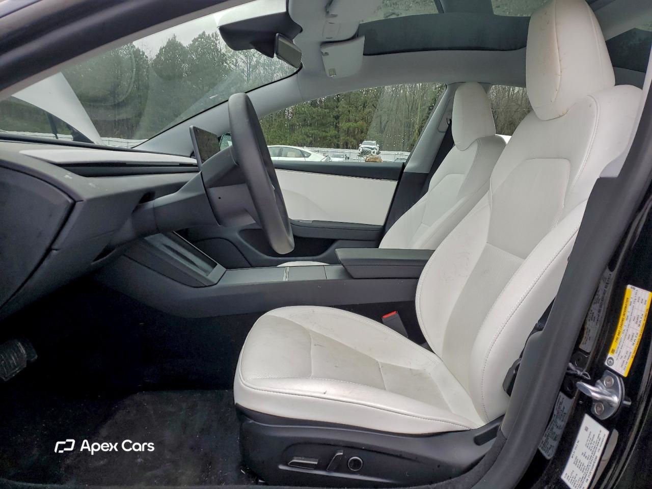 Tesla Model 3 2025