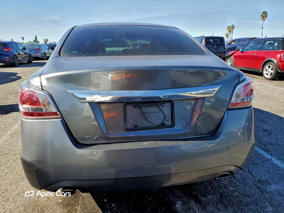 Nissan Altima 2015