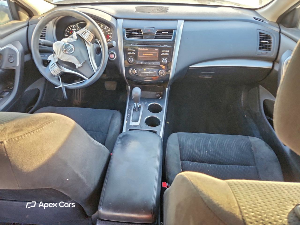 Nissan Altima 2015
