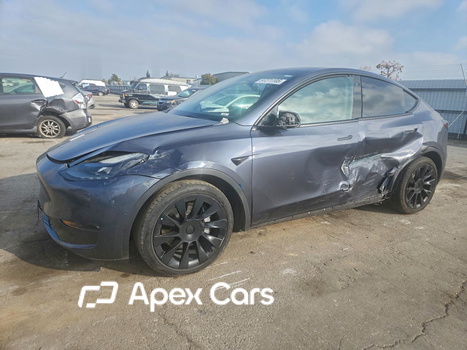 Tesla Model Y 2022 - Zdjęcie 1 z 12