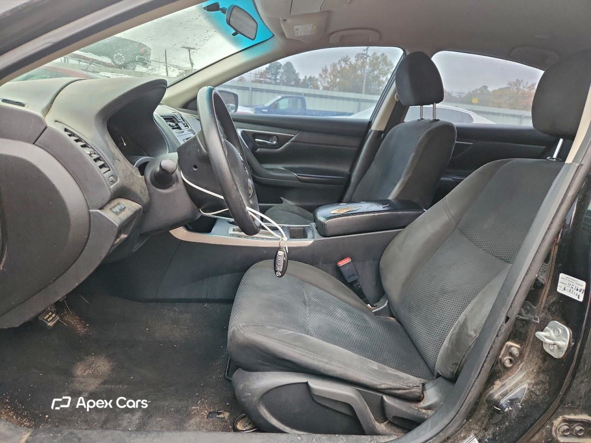 Nissan Altima 2015