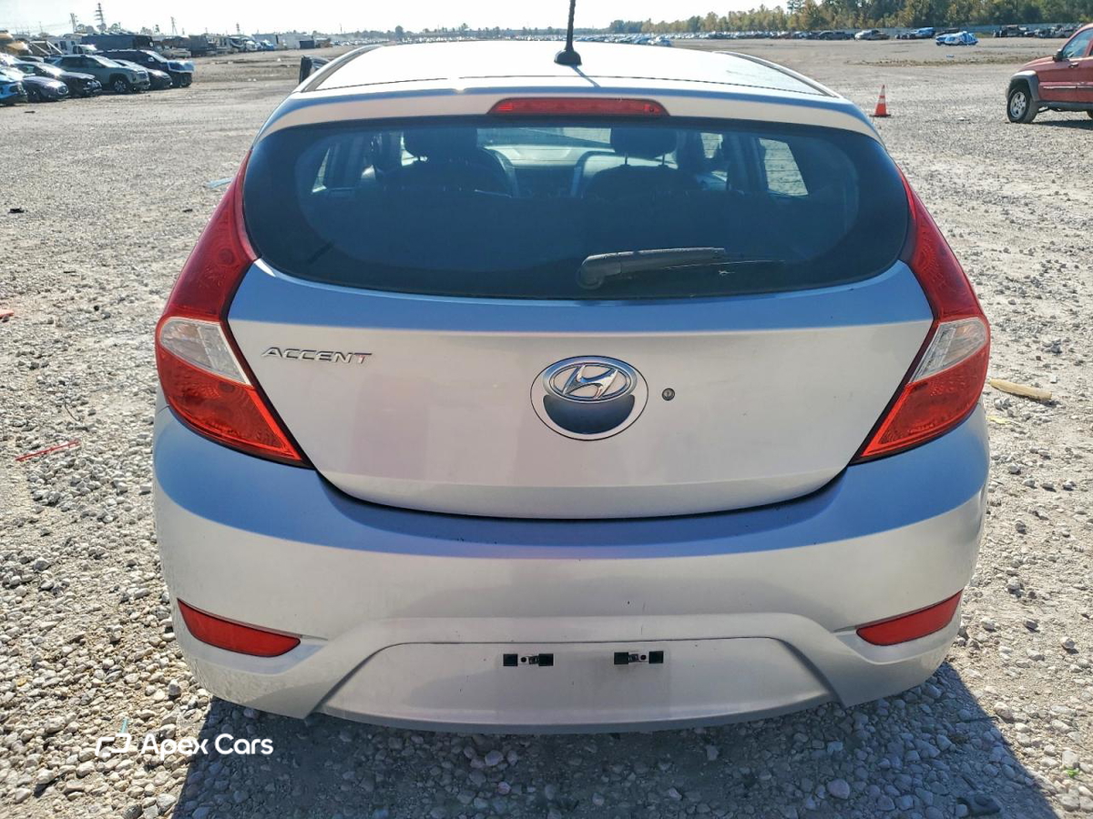 Hyundai Accent 2015