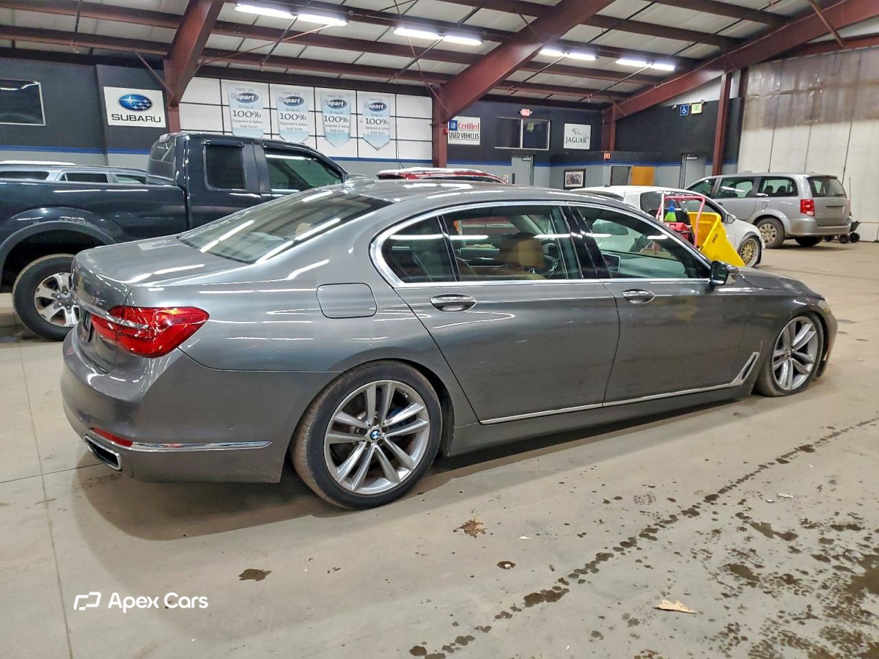 BMW Series 7 2016