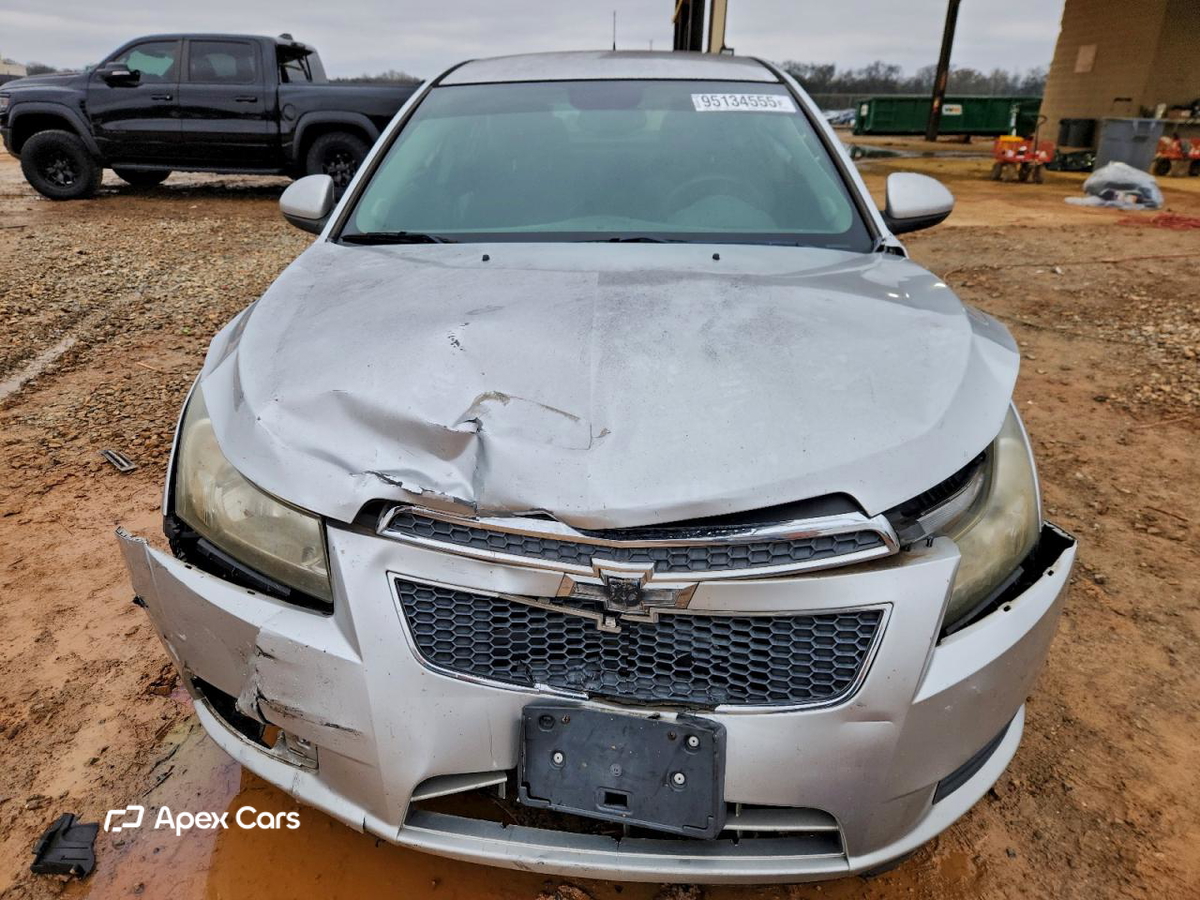 Chevrolet Cruze 2013