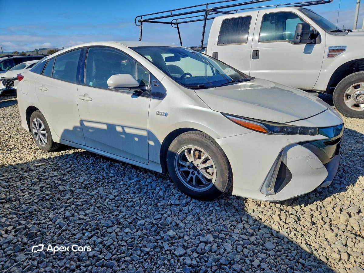 Toyota Prius 2017
