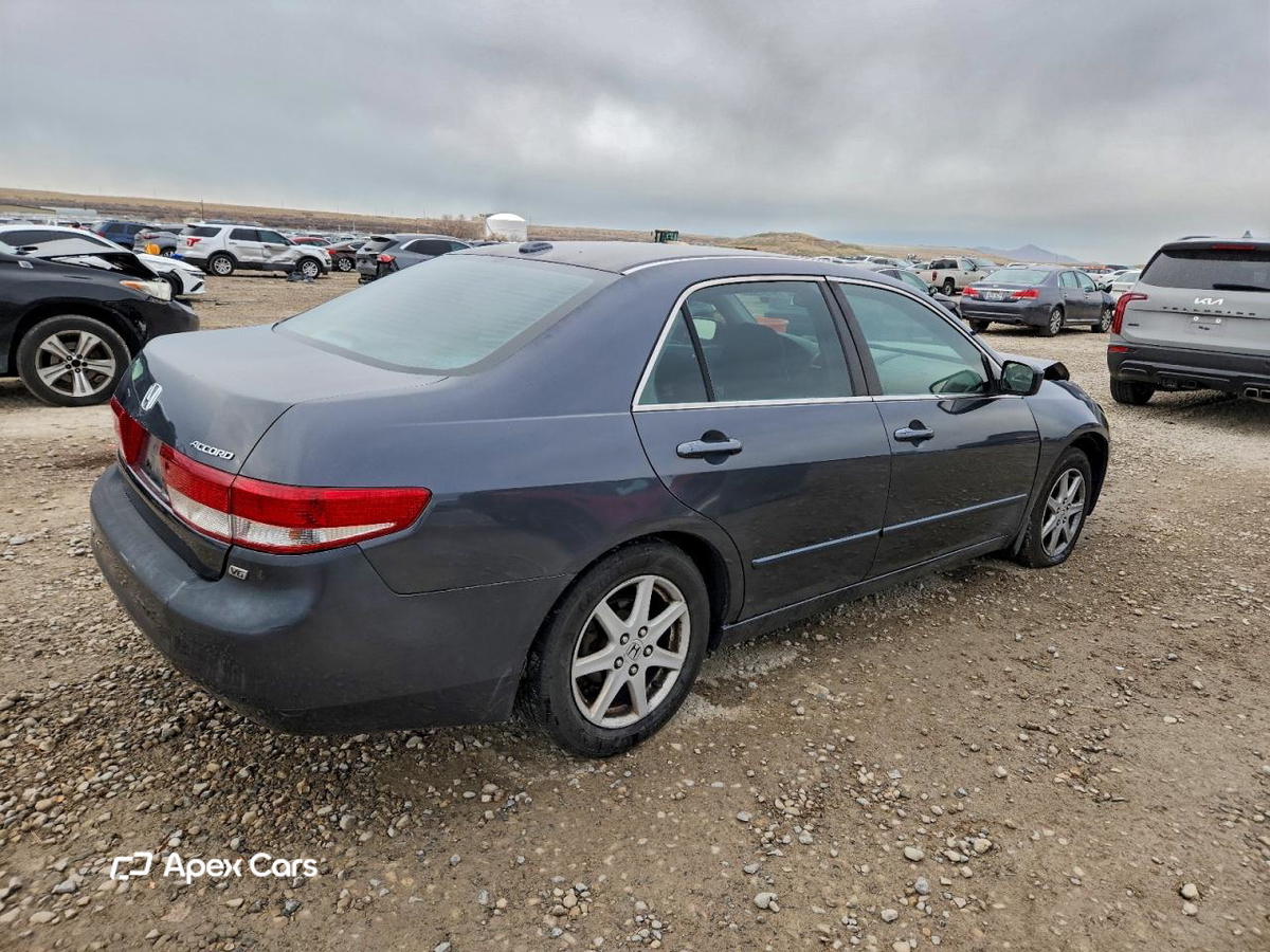 Honda Accord 2004