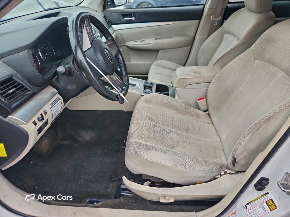 Subaru Outback 2011