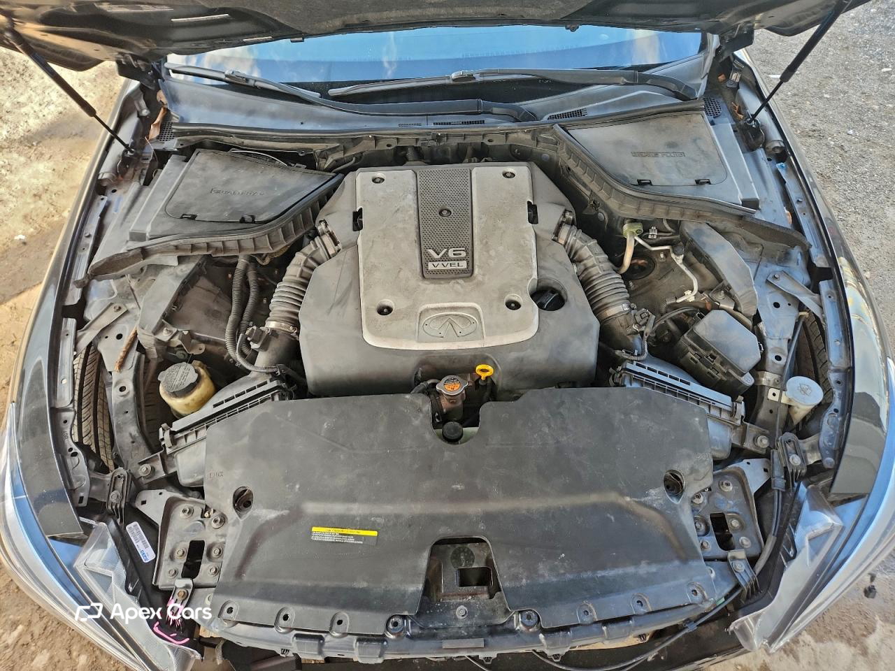 Infiniti Q50 2015