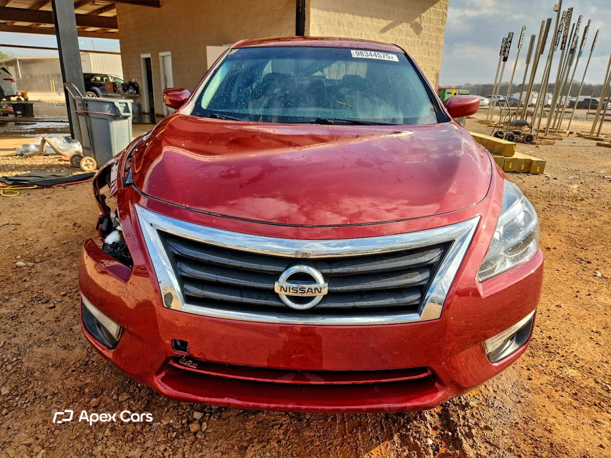 Nissan Altima 2015
