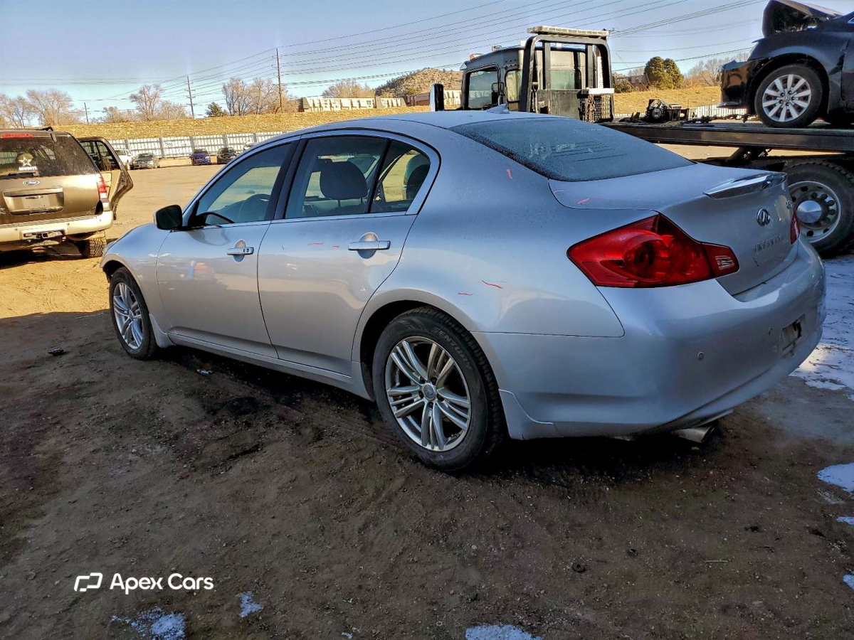 Infiniti G 2013