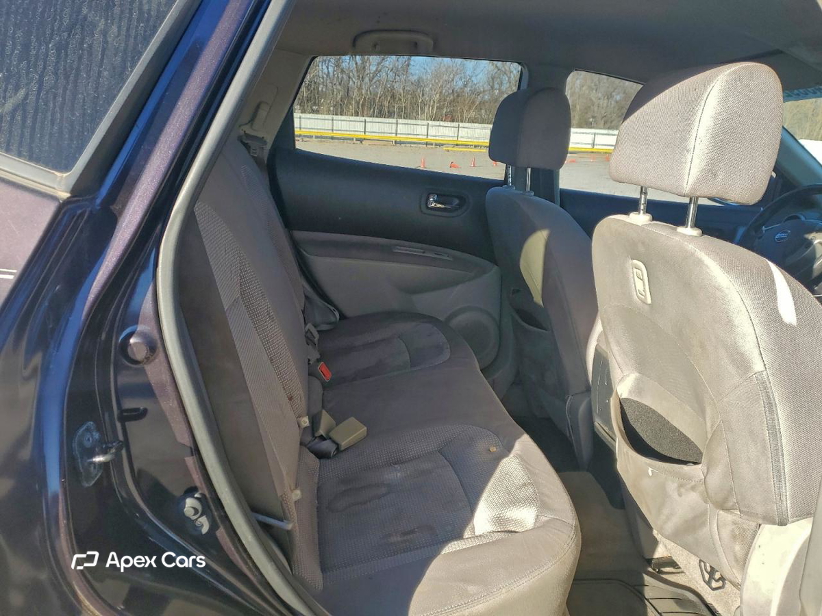 Nissan Rogue 2012
