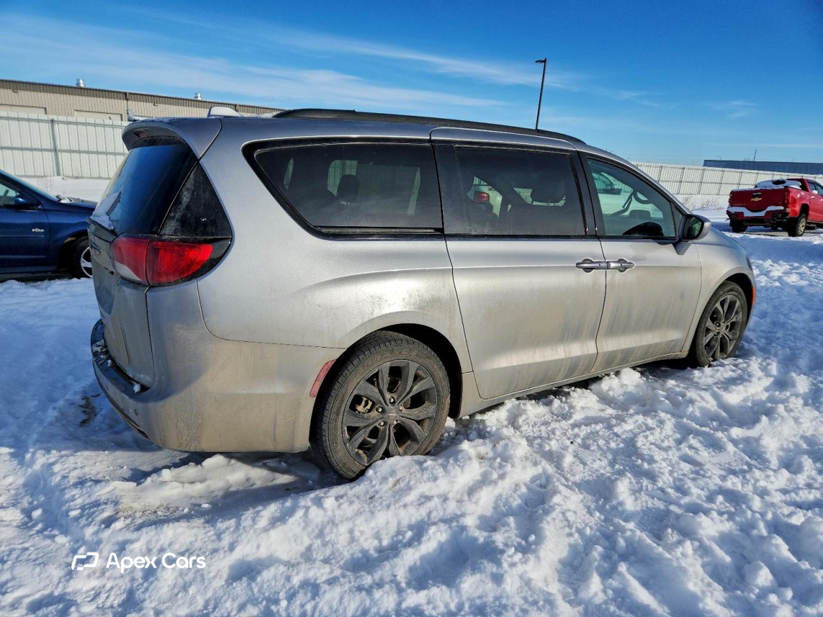 Chrysler Pacifica 2020