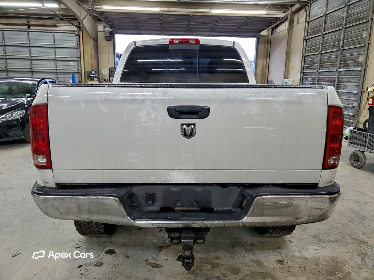 Dodge RAM 2005