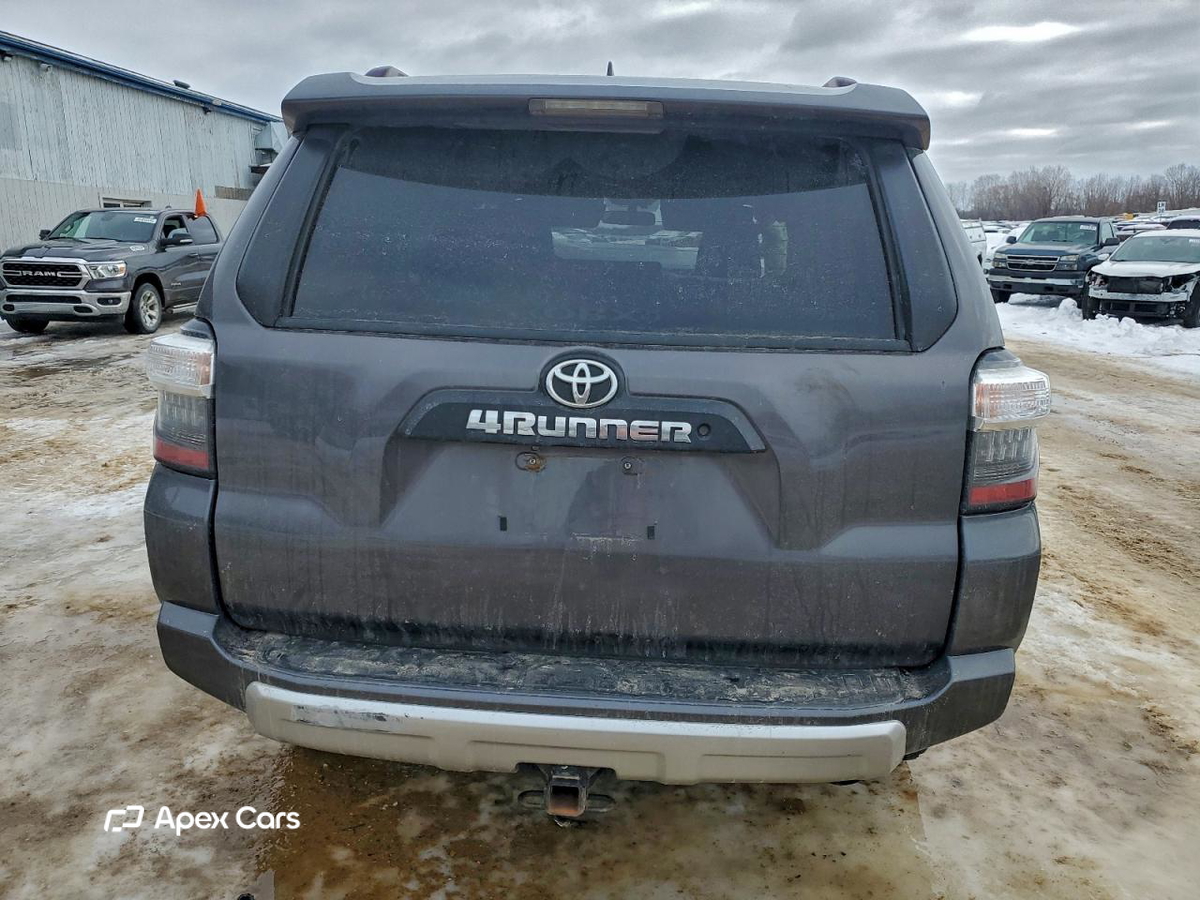 Toyota 4Runner 2017