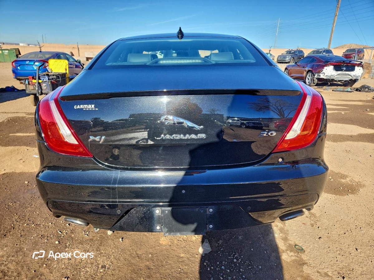 Jaguar XJ 2016