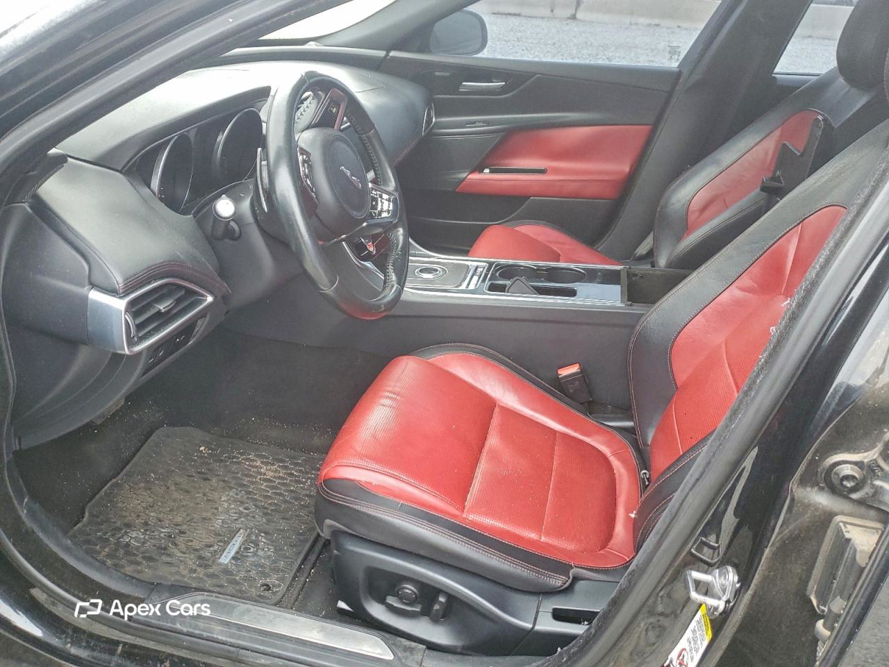 Jaguar XE 2017