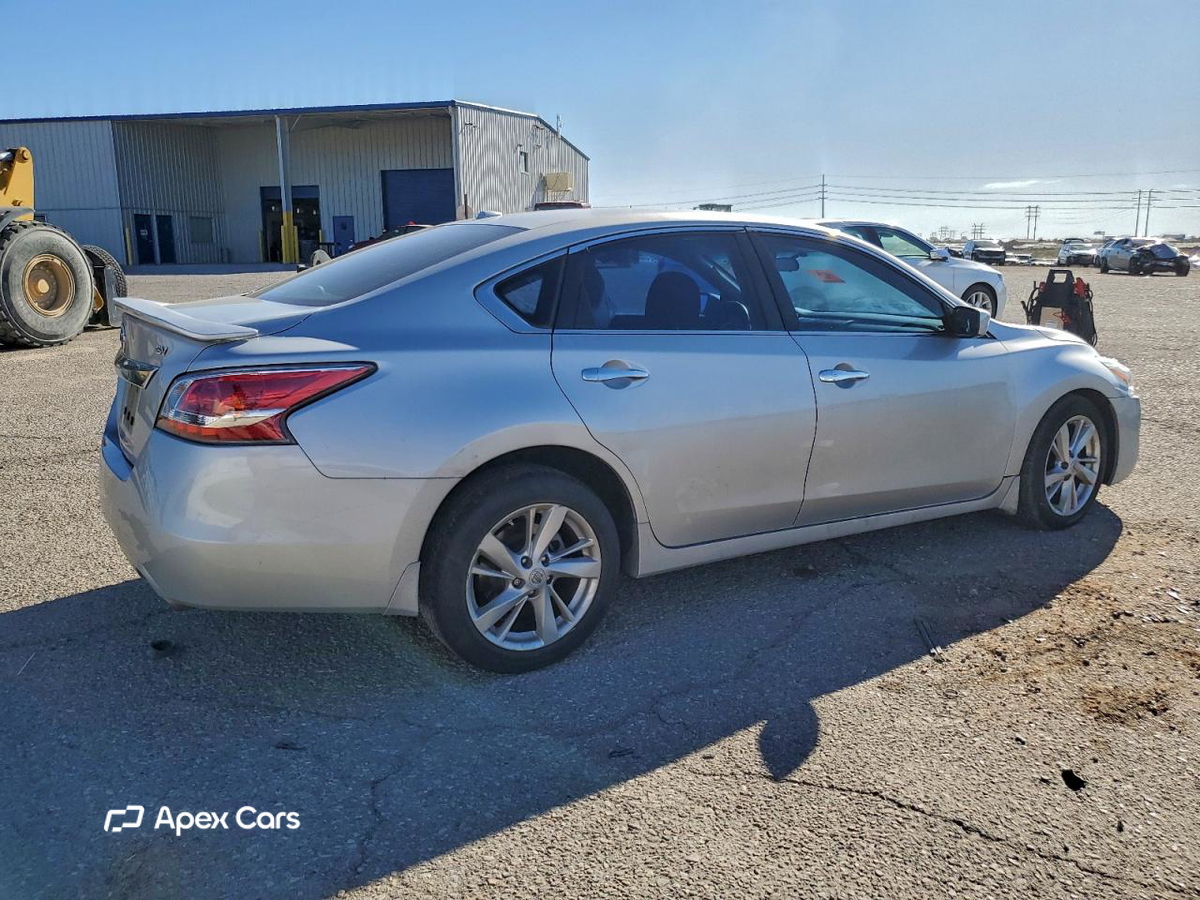 Nissan Altima 2015