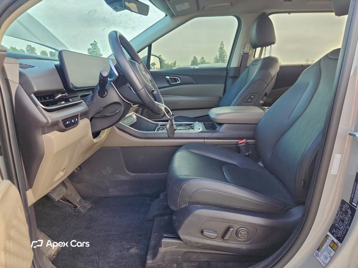 Kia Carnival 2025