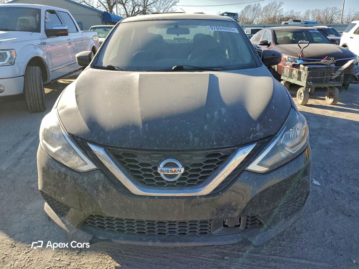 Nissan Sentra 2018