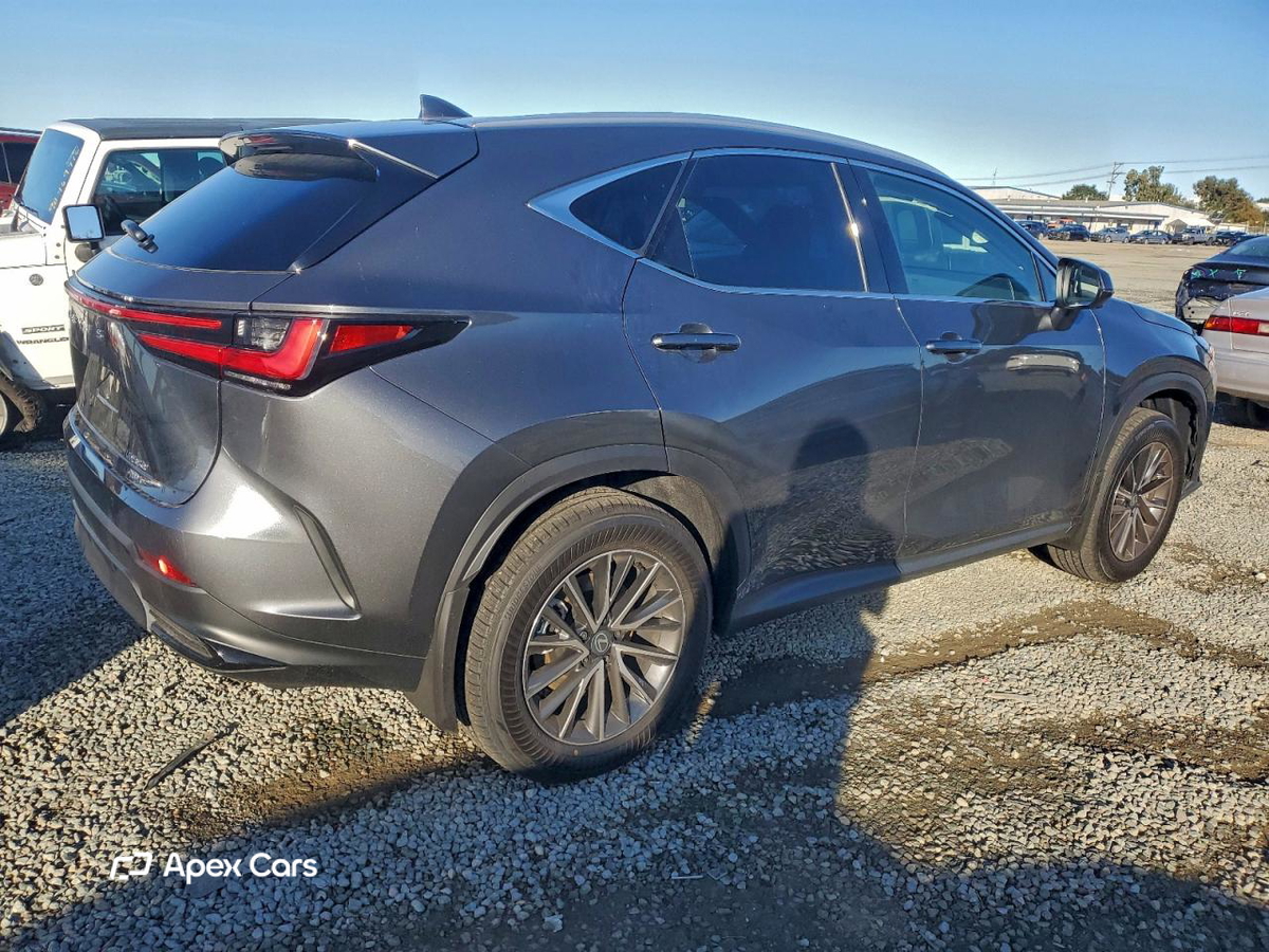 Lexus NX 2026