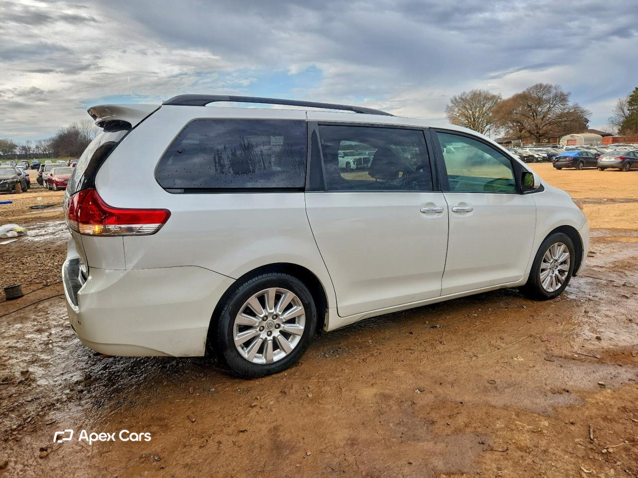 Toyota Sienna 2011