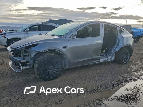 Tesla Model Y 2025 - Zdjęcie 1 z 14