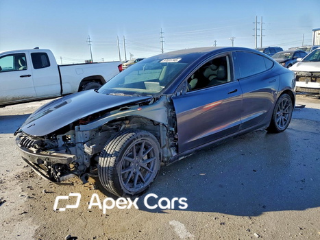 Tesla Model 3 2023 - Image 1 of 14